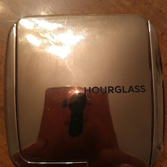 Hourglass ambient full size blush