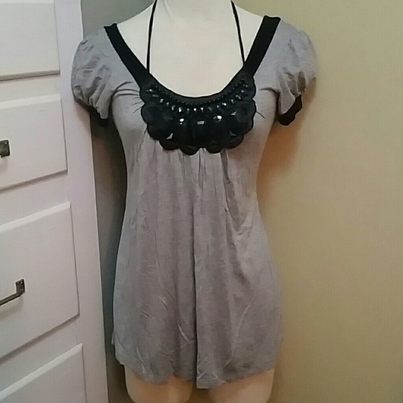Very cute top! - Picture 2 of 4