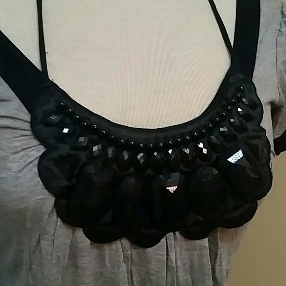 Very cute top! - Picture 3 of 4