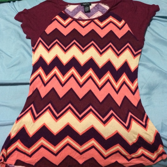 Chevron shirt - Picture 1 of 2