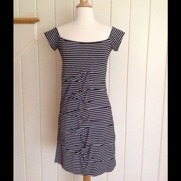 Nicole Miller, Off The Shoulder Dress, Med