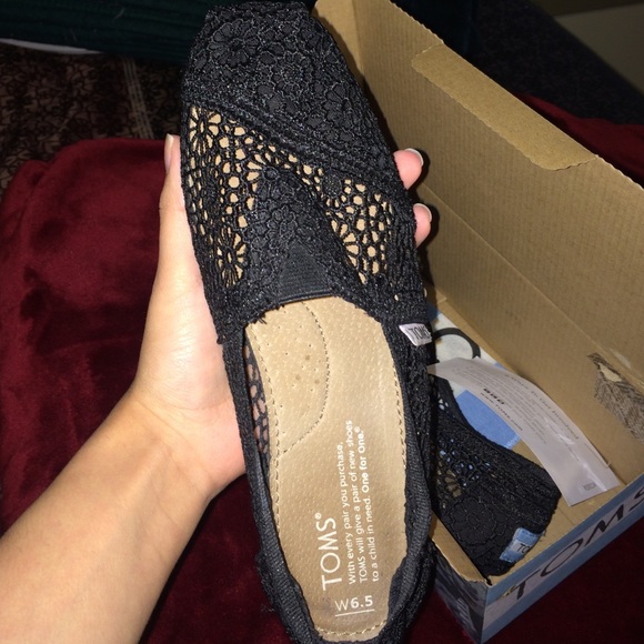 Black Toms