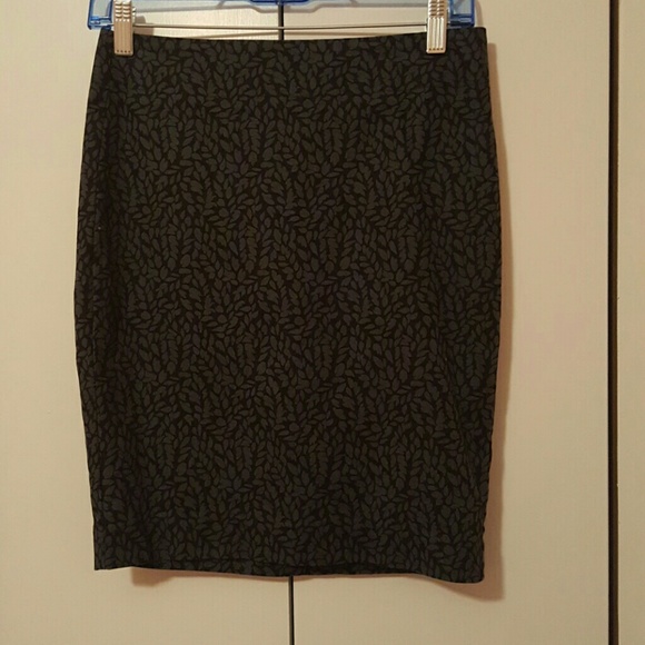 Loft pencil skirt