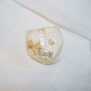 Lush Bath Bomb "Tisty Tosty" 🛁🎀