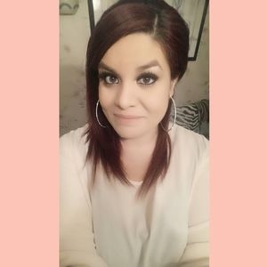 Meet your Posher, Alvarez