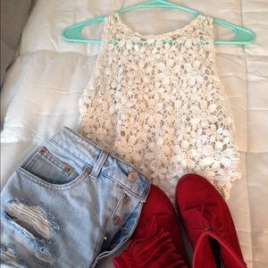 White flower crop top
