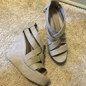 CHINESE LAUNDRY WEDGES