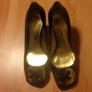 Navy Blue a Patent Leather Pumps