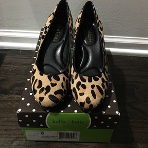 Kelly & Katie Leopard Haircalf