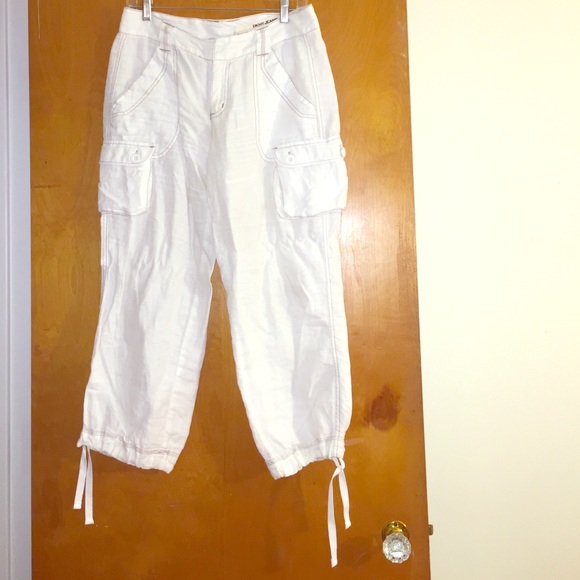 White cargo Capris