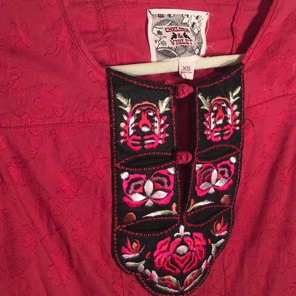 5 $10 items for $25 - Picture 2 of 3