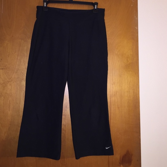 Black yoga wear - Picture 1 of 2