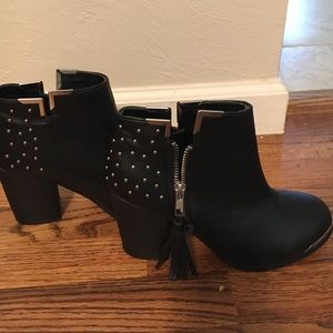 Black bootie size 8. Never Worn