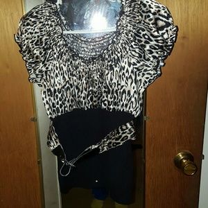 Leopard print top