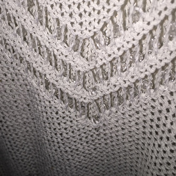 Top - Picture 2 of 3