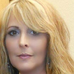 Meet your Posher, Michele