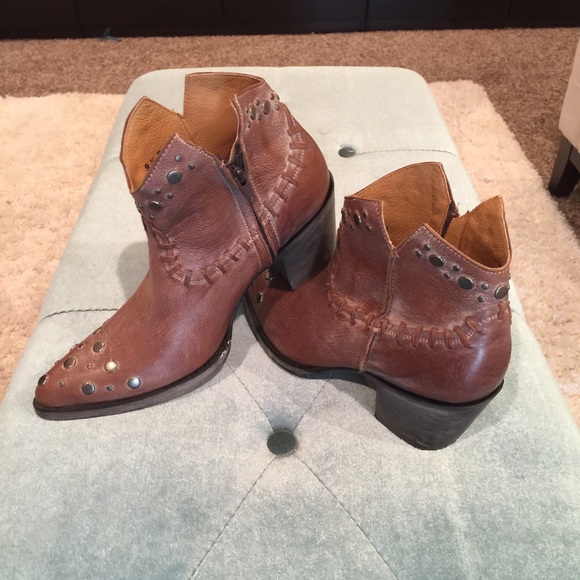 Old Gringo boots size 9.5