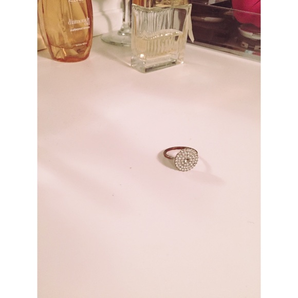 Circle Pendant Ring