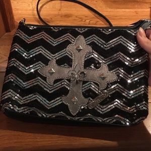 Buckle cross body purse