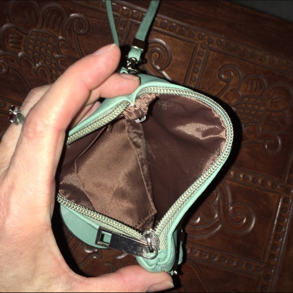 HP🎉NWOT bluish-green small flower crossbody purse - Picture 4 of 4