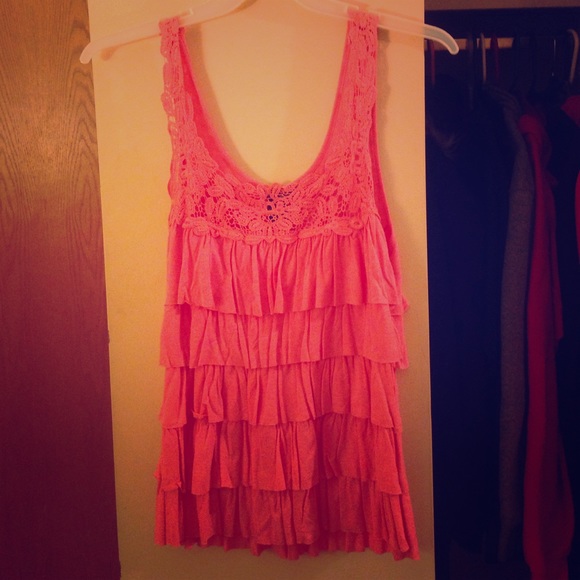 Light pink tank top😍