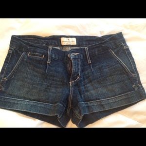 Abercrombie & Fitch size 4 dark denim shorts