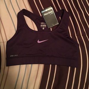 NWT Nike Sports Bra