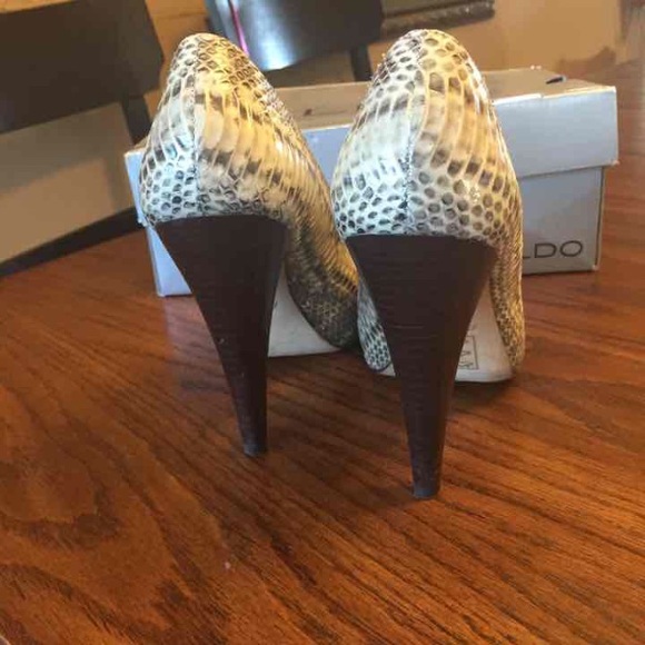 Aldo pumps size 7 1/2 - Picture 2 of 4