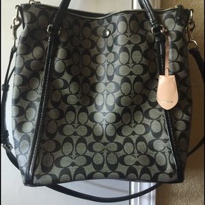 Coach handbag