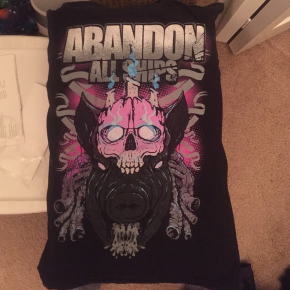 Abandon All Ships band t-shirt - Picture 1 of 2