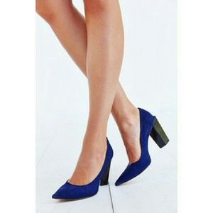 Messeca New York Suede Block Heel