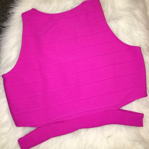 Misguided Hot Pink Banded Cut Out Top - Picture 2 of 3