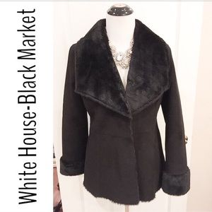 NWOT-White House-Black Market Plush NEVER WORN