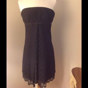REDUCED!! Trina Turk Silk & Lace Strapless Dress 6