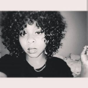 Meet your Posher, Charate