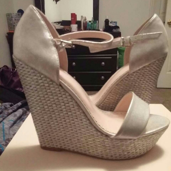Silver Wedges