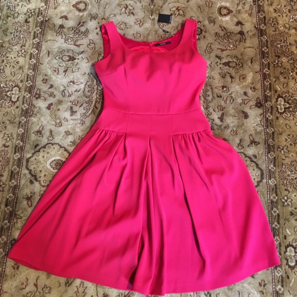 Tahari Dresses & Skirts - Tahari little red dress NWT. 🎉HP 11/12🎉🎉