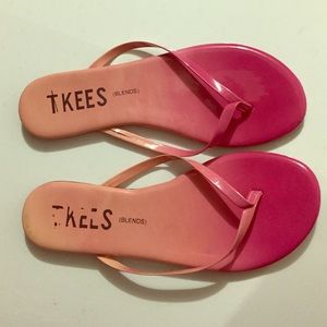 Tkees pink slipper