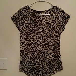 Leopard short sleeve top