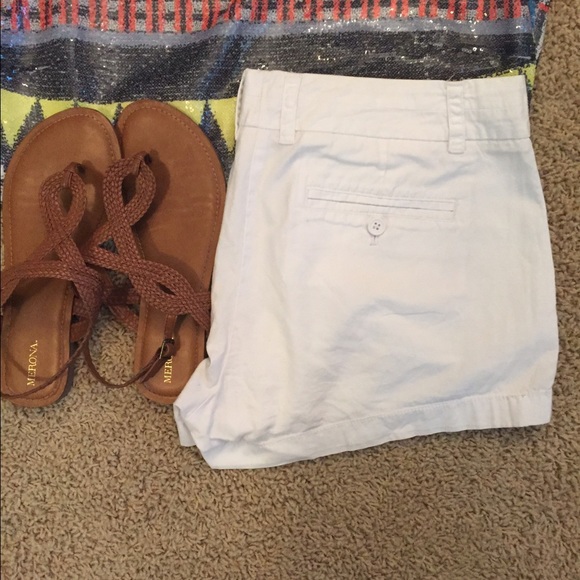 White J. Crew chino 3" shorts