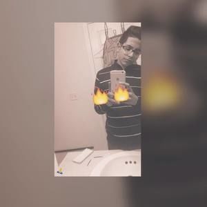 Meet your Posher, Victor