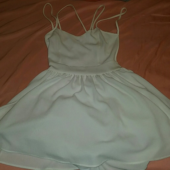 Nwt Windsor dress