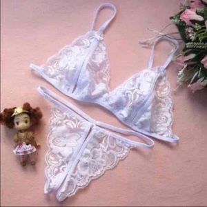 White two piece lingerie set