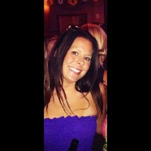 Meet your Posher, Stephanie