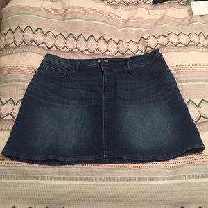 Levi's denim mini skirt