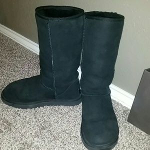 Black Classic Tall Ugg Boots