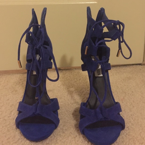 Steve Madden lace up heels - Picture 2 of 4