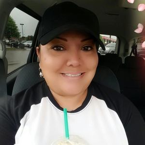 Meet your Posher, Hellen