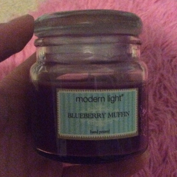 New Blueberry Muffin candle
