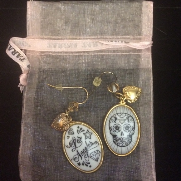 LA Skull earrings 💀